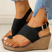 Kakimoda Toe Ring Cutout Slingback Sandals